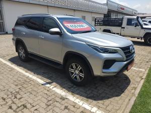 Toyota Fortuner 2.4GD-6 manual - Image 1