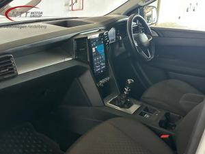 Volkswagen Amarok 2.0TDI 125KW Life D/C - Image 6