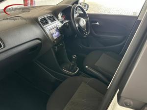 Volkswagen Polo Vivo 1.6 Highline - Image 6