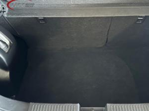 Suzuki Baleno 1.5 GL - Image 13