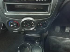 Kia Picanto 1.1 - Image 10