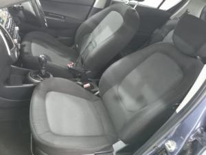 Hyundai i20 1.4 Fluid - Image 12