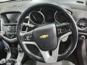 Chevrolet Cruze sedan 1.6 LS - Image 8
