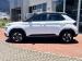 Hyundai Venue 1.0T Fluid auto - Thumbnail 2
