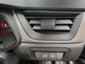 Renault Captur 1.3 Turbo Zen - Image 16