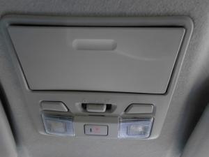 Mitsubishi Triton 2.4DI-D double cab 4x4 auto - Image 16