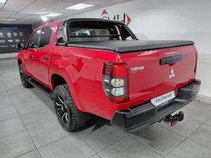 Mitsubishi Triton 2.4DI-D double cab 4x4 auto - Image 3