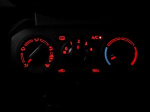 Suzuki S-Presso 1.0 GL manual - Image 8