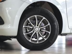 Suzuki Swift 1.2 GL+ manual - Image 2