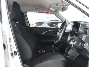 Suzuki Swift 1.2 GL+ manual - Image 9