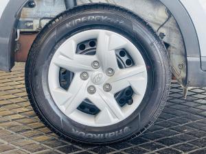 Hyundai Venue 1.0T Motion - Image 17