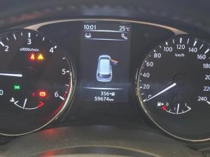 Nissan X-Trail 1.6dCi 4x4 SE - Image 11