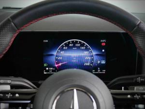 Mercedes-Benz GLA GLA200d Progressive - Image 7