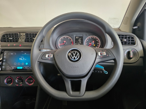 Volkswagen Polo Vivo hatch 1.4 - Image 4