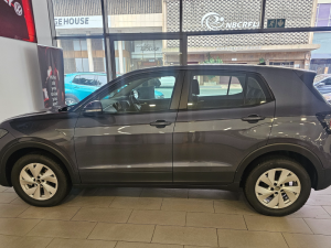 Volkswagen T-Cross 1.0TSI auto - Image 11