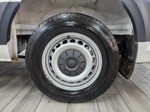 Volkswagen Crafter 35 2.0TDi MWB 103KWP/V - Image 4