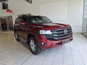 Toyota Land Cruiser 300 3.3D GX-R - Image 1