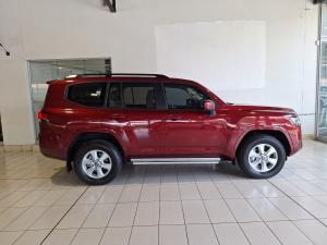 Toyota Land Cruiser 300 3.3D GX-R - Image 3