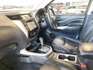 Nissan Navara 2.3D double cab 4x4 LE auto - Image 7