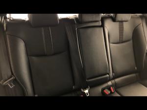 Toyota Corolla Cross 1.8 XR - Image 11