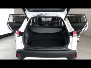 Toyota Corolla Cross 1.8 XR - Image 13