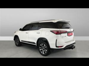 Toyota Fortuner 2.8GD-6 4x4 VX - Image 8