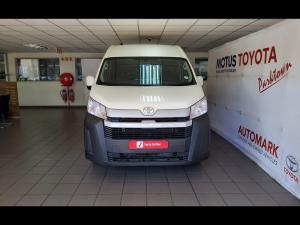 Toyota Quantum 2.8 SLWB panel van - Image 4