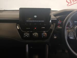 Toyota Corolla Cross 1.8 Xi - Image 14