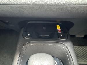 Toyota Corolla hatch 2.0 XR - Image 13