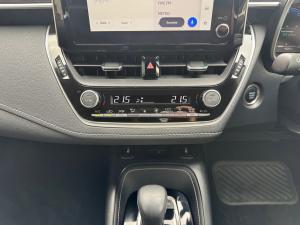 Toyota Corolla hatch 2.0 XR - Image 15