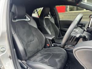 Toyota Corolla hatch 2.0 XR - Image 16