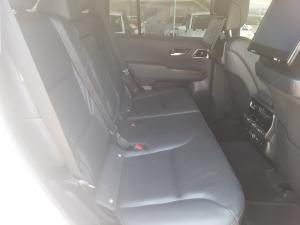 Toyota Landcruiser 300 V6 3.3D ZX - Image 11