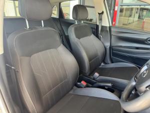 Hyundai i20 1.2 Motion - Image 11