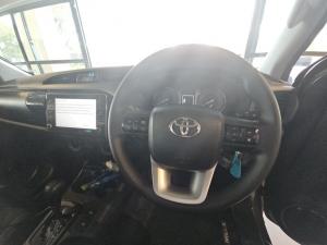 Toyota Hilux 2.4 GD-6 RB Raider automaticS/C - Image 6
