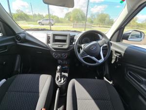 Toyota Vitz 1.0 - Image 6