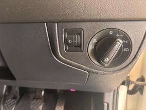 Volkswagen Polo 1.0 TSI Life - Image 13
