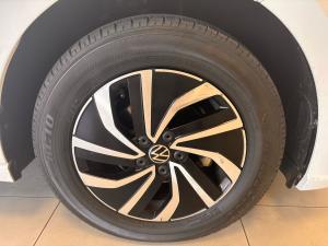 Volkswagen Polo 1.0 TSI Life - Image 17