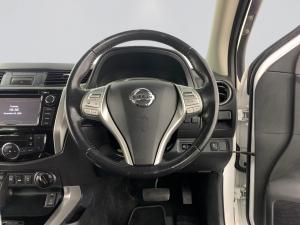 Nissan Navara 2.3D Stealth 4X4 automaticD/C - Image 12