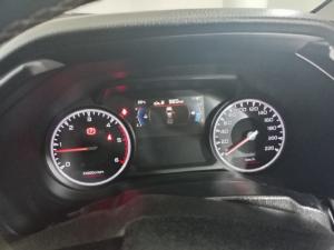 Isuzu D-Max 1.9TD Extended cab LS manual - Image 9