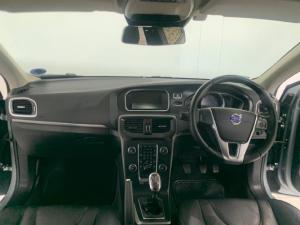 Volvo V40 T3 Elite - Image 11