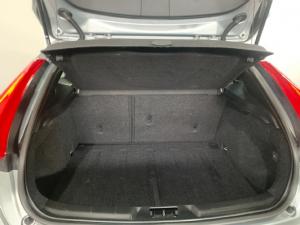 Volvo V40 T3 Elite - Image 12