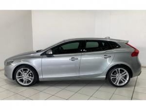 Volvo V40 T3 Elite - Image 3