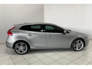 Volvo V40 T3 Elite - Image 6