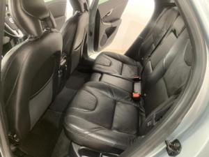 Volvo V40 T3 Elite - Image 8