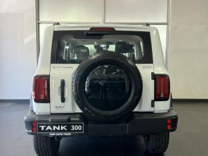 GWM Tank 300 2.4T Luxury - Image 5