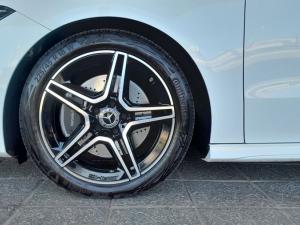 Mercedes-Benz CLA CLA220d Progressive - Image 3