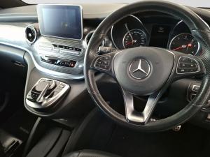 Mercedes-Benz V-Class V220d Avantgarde - Image 11