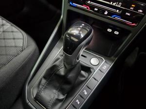 Volkswagen Polo hatch 1.0TSI R-Line - Image 10