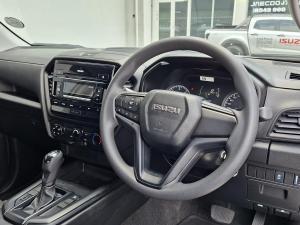Isuzu D-Max 1.9TD double cab L auto - Image 11