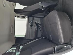 Isuzu D-Max 1.9TD double cab L auto - Image 9
